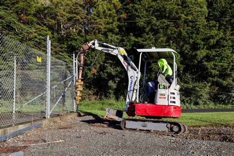 how easy is it to drive a mini digger|operating mini digger beginner.